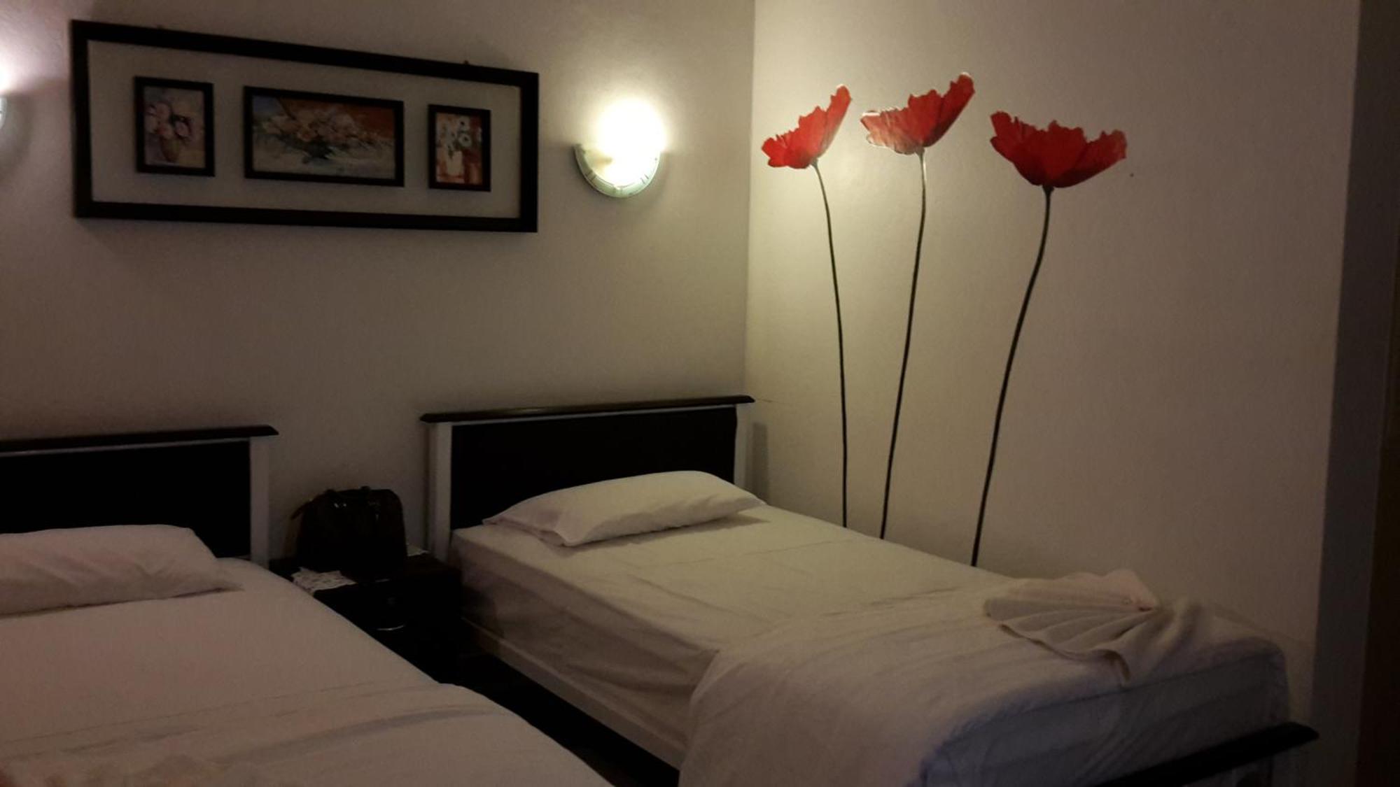 White Elephant Resort Surin Phòng bức ảnh